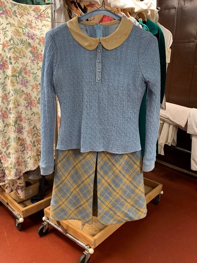 Mary's college outfit