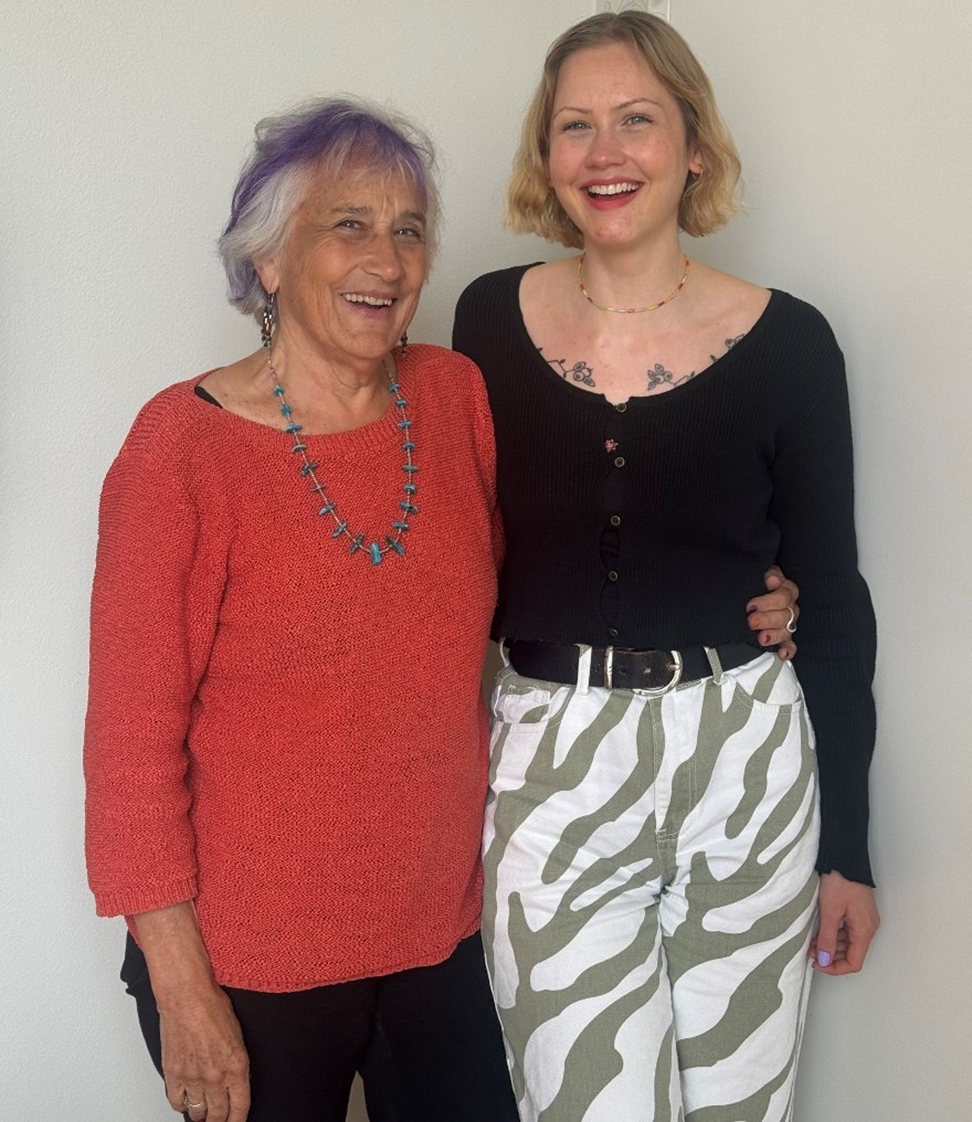 Lucy Shelton and Vilma J&auml;&auml;