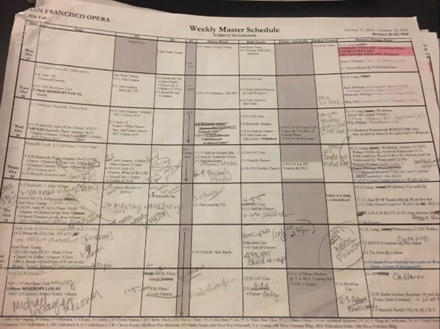 A daily schedule (note the helpful color coding for each opera!)
