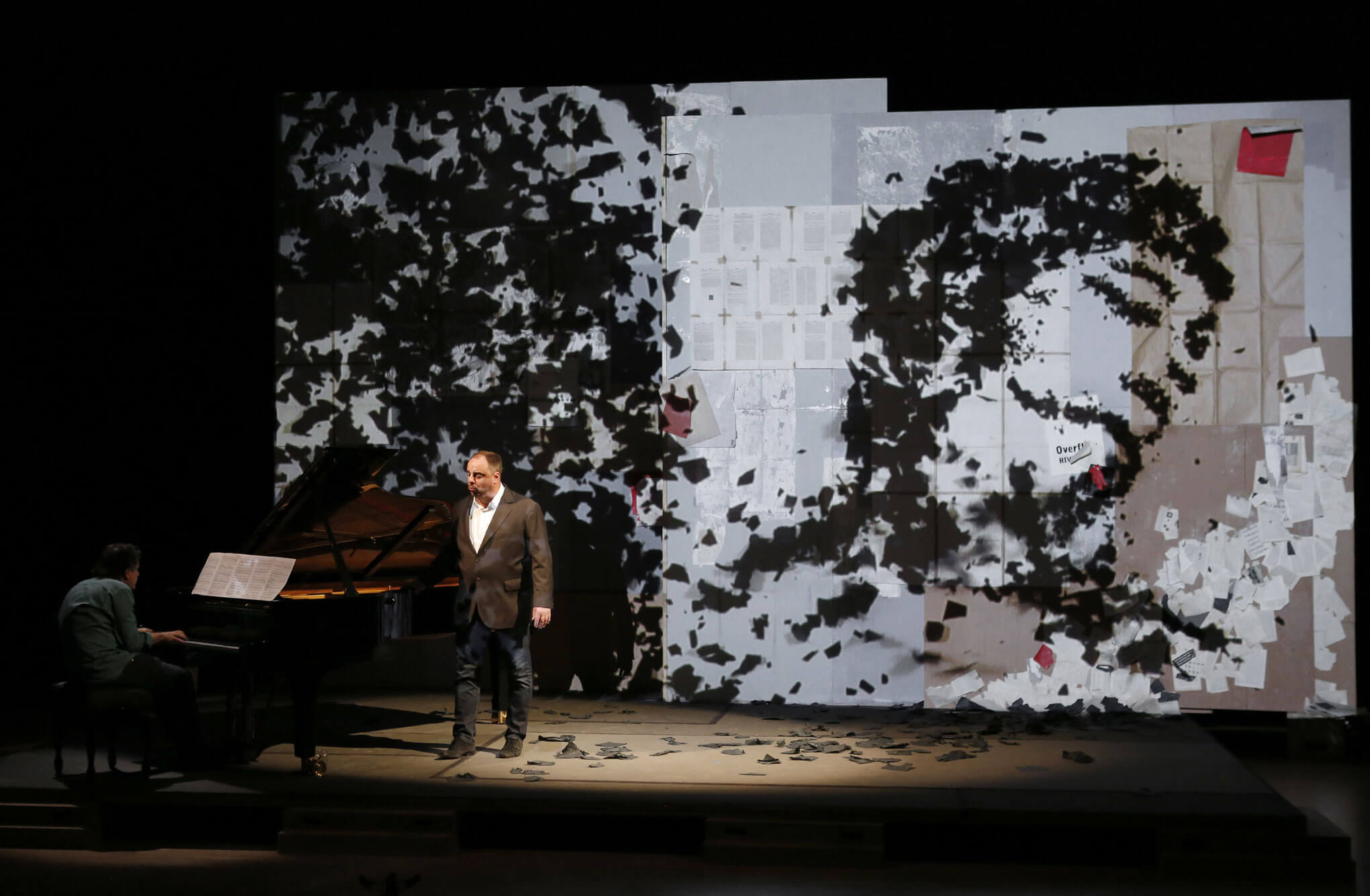 The Triplets of Bellville performed live (photo by KeyArt).