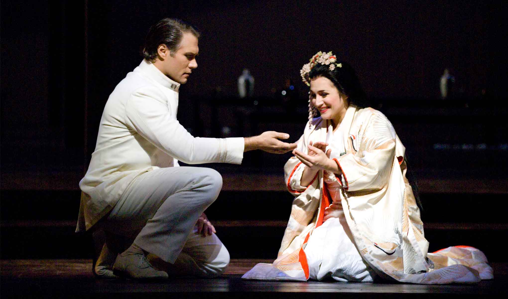 Brandon Jovanovich (Pinkerton) and Patricia Racette (Cio-Cio San) in our 2007 production of Madame Butterfly. Photo by Terrence McCarthy.