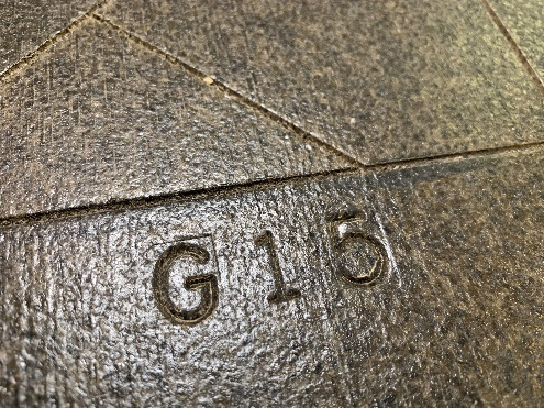 stamp The shape of the parquet flooring panels, and the numbering system that will ensure their correct placement.