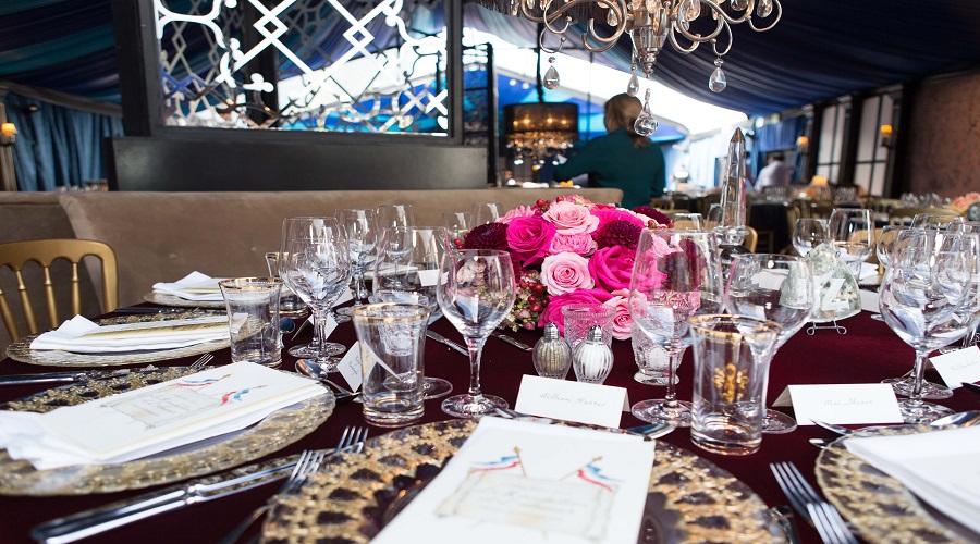 Elegant dinner table setting