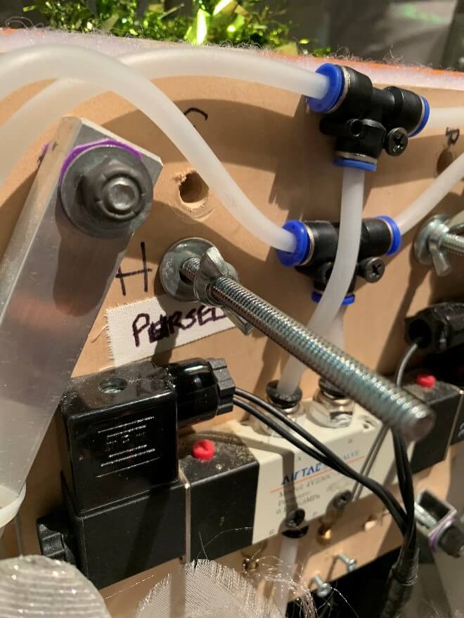 showing how they can be quickly changed.