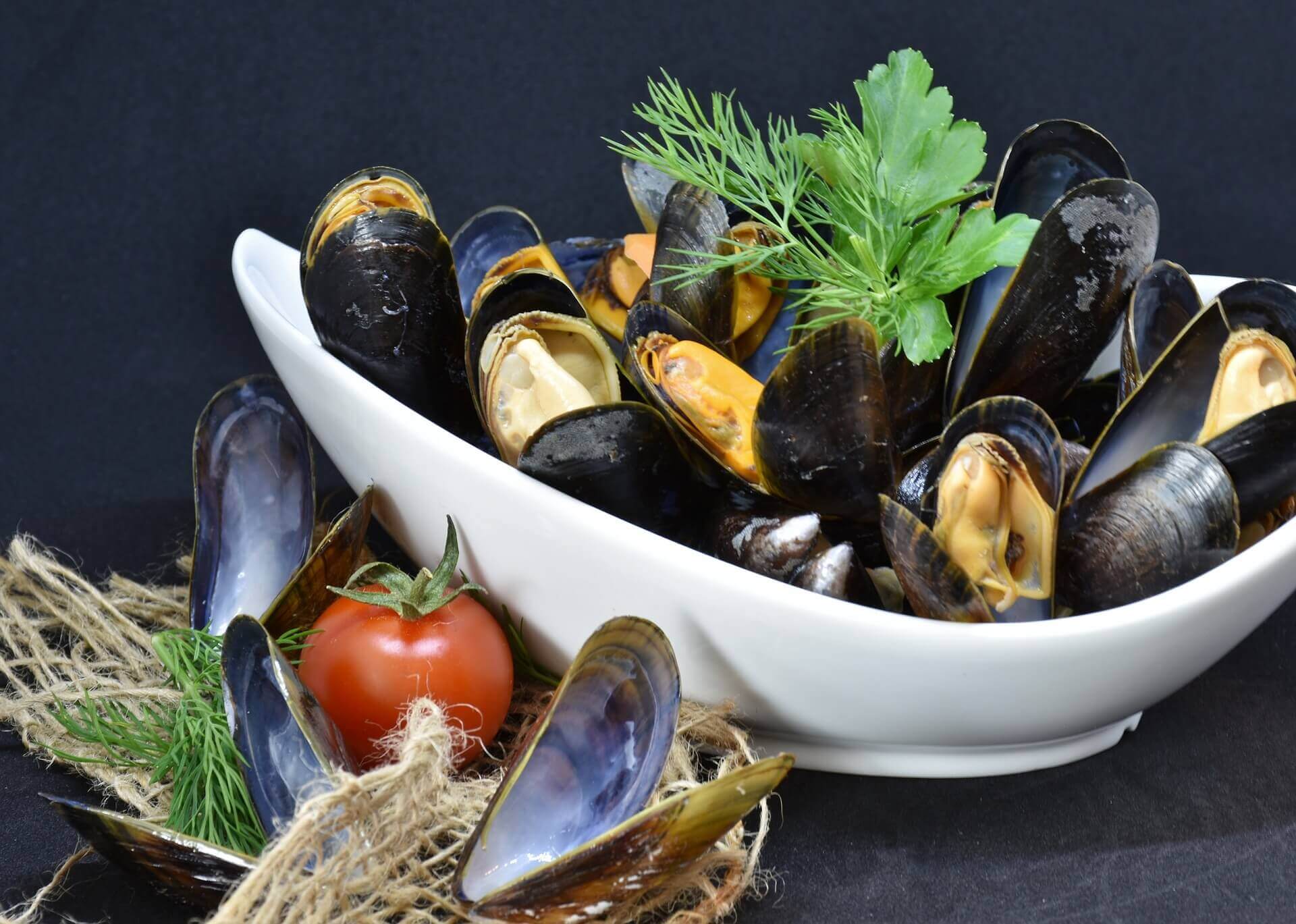 stuffed mussels