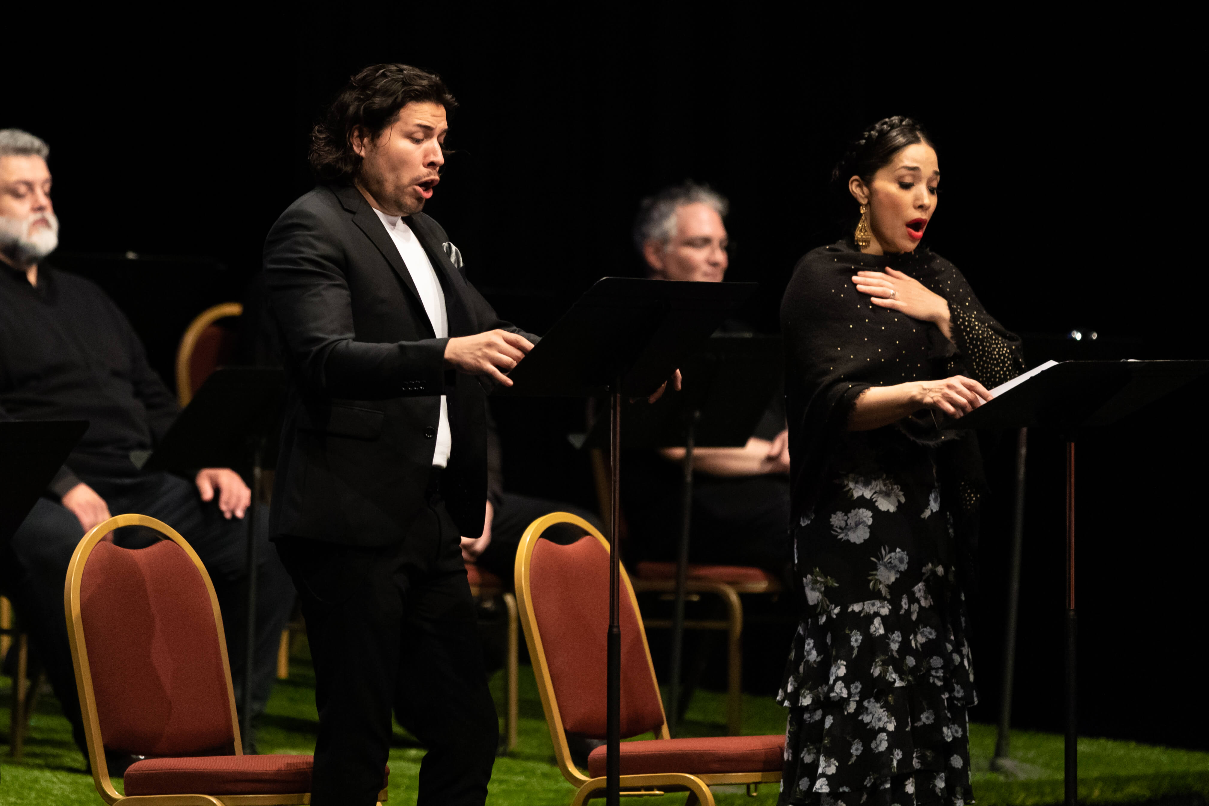 Ethan Vincent sings Diego and Guadalupe Paz sings Frida