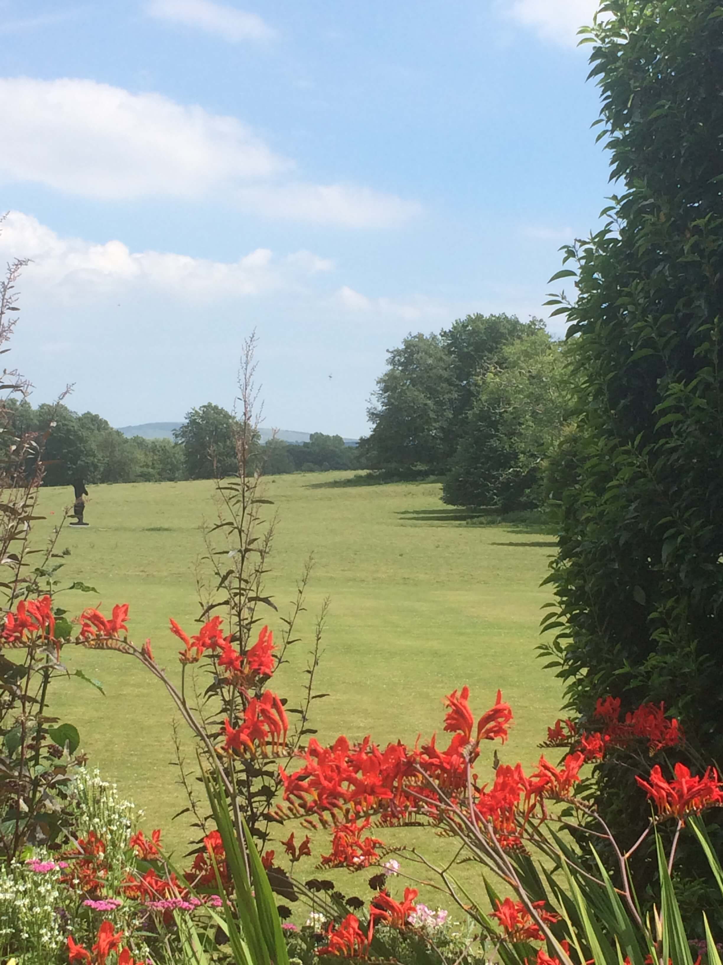 The exquisite picnic grounds of the Glyndebourne Festival.