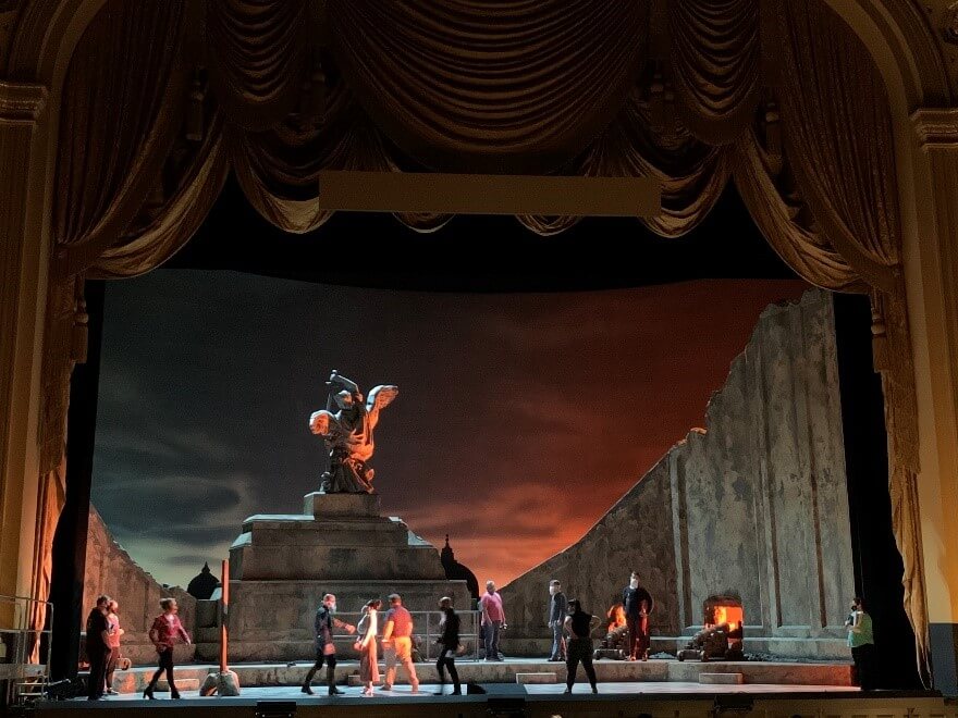 Tosca