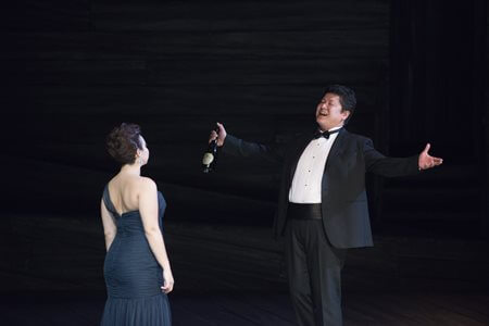 Chong performing at the Merola Grand Finale with Eliza Bonet. Photo by Kristen Loken.