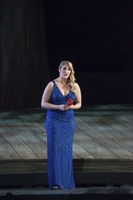 Julie sings at the Merola Gala Finale. Photo by Kristen Loken.